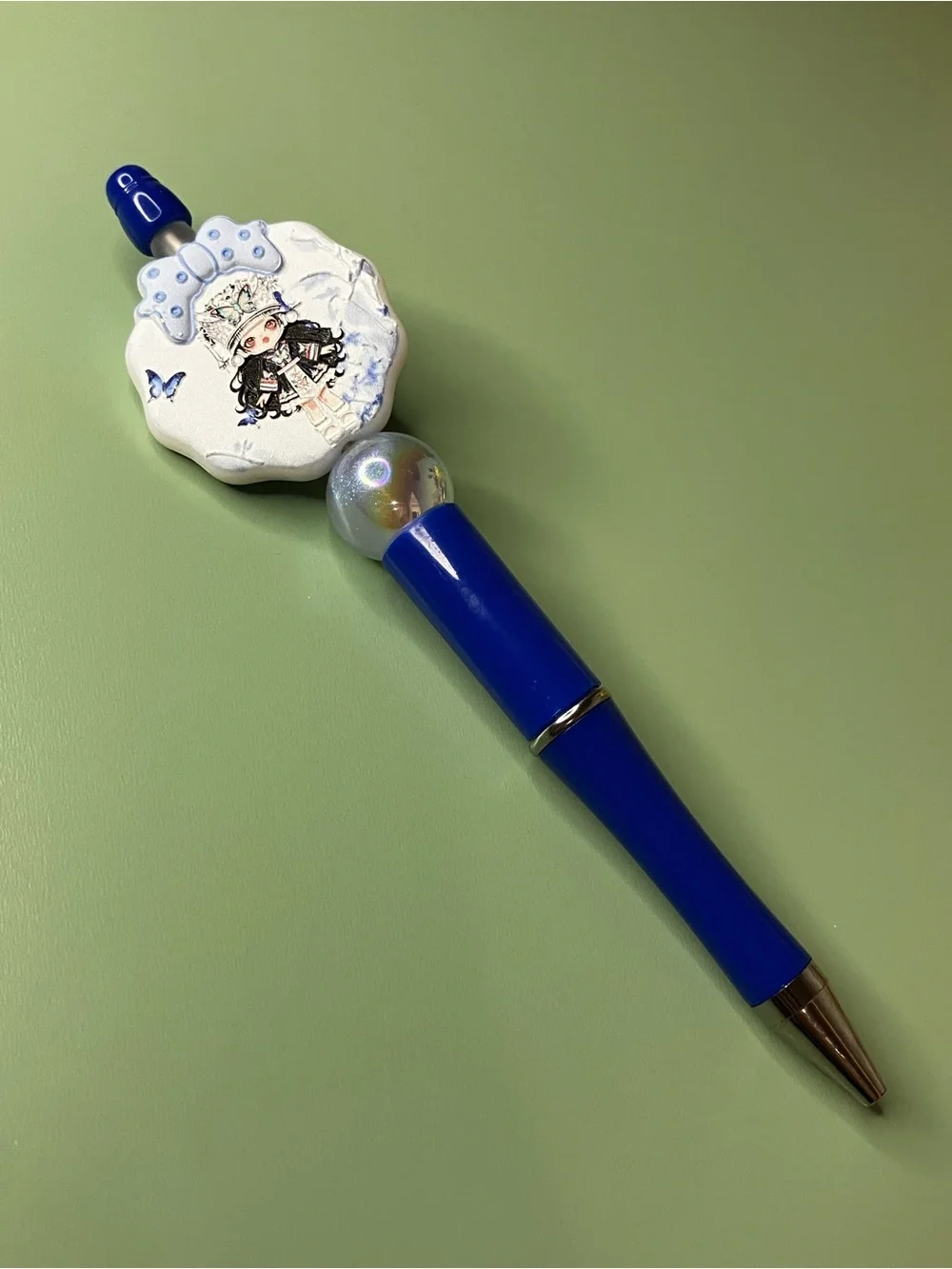 Handmade Beaded Pen with Embossed Fashionista Bead